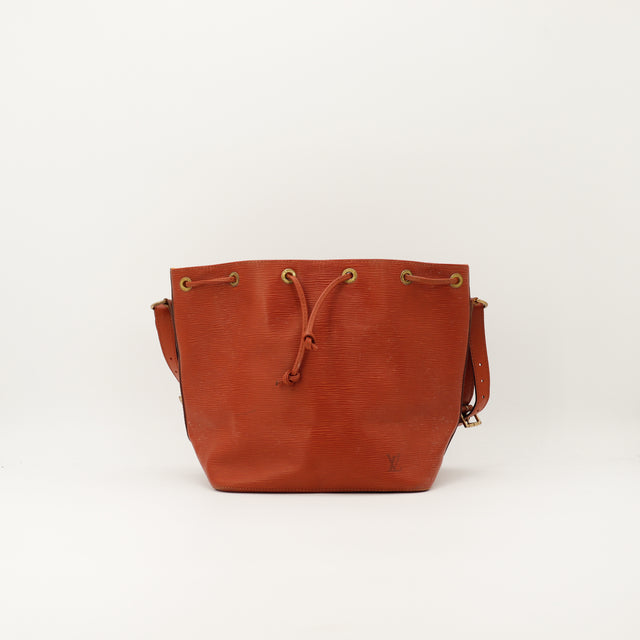 Amana-vintage-sacs-de-luxe-pas-cher-bag-details-occasion-speedy-dior-seconde-main-exclusif-sac-vuitton-authentique-noé-papillon