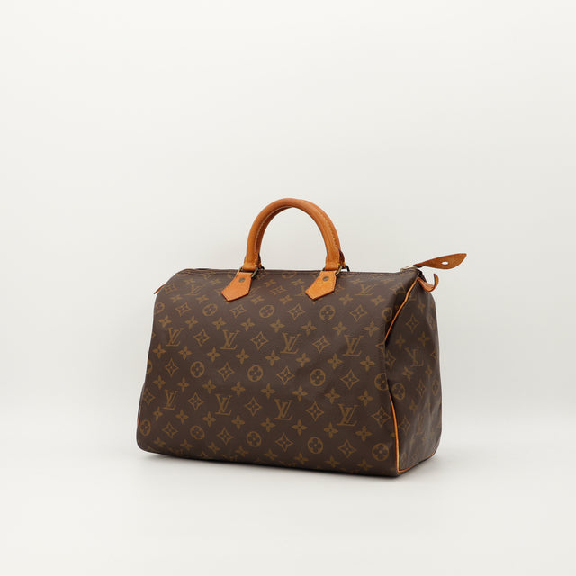 Amana-vintage-sacs-de-luxe-pas-cher-bag-details-occasion-speedy-dior-seconde-main-exclusif-sac-vuitton-authentique-noé-papillon